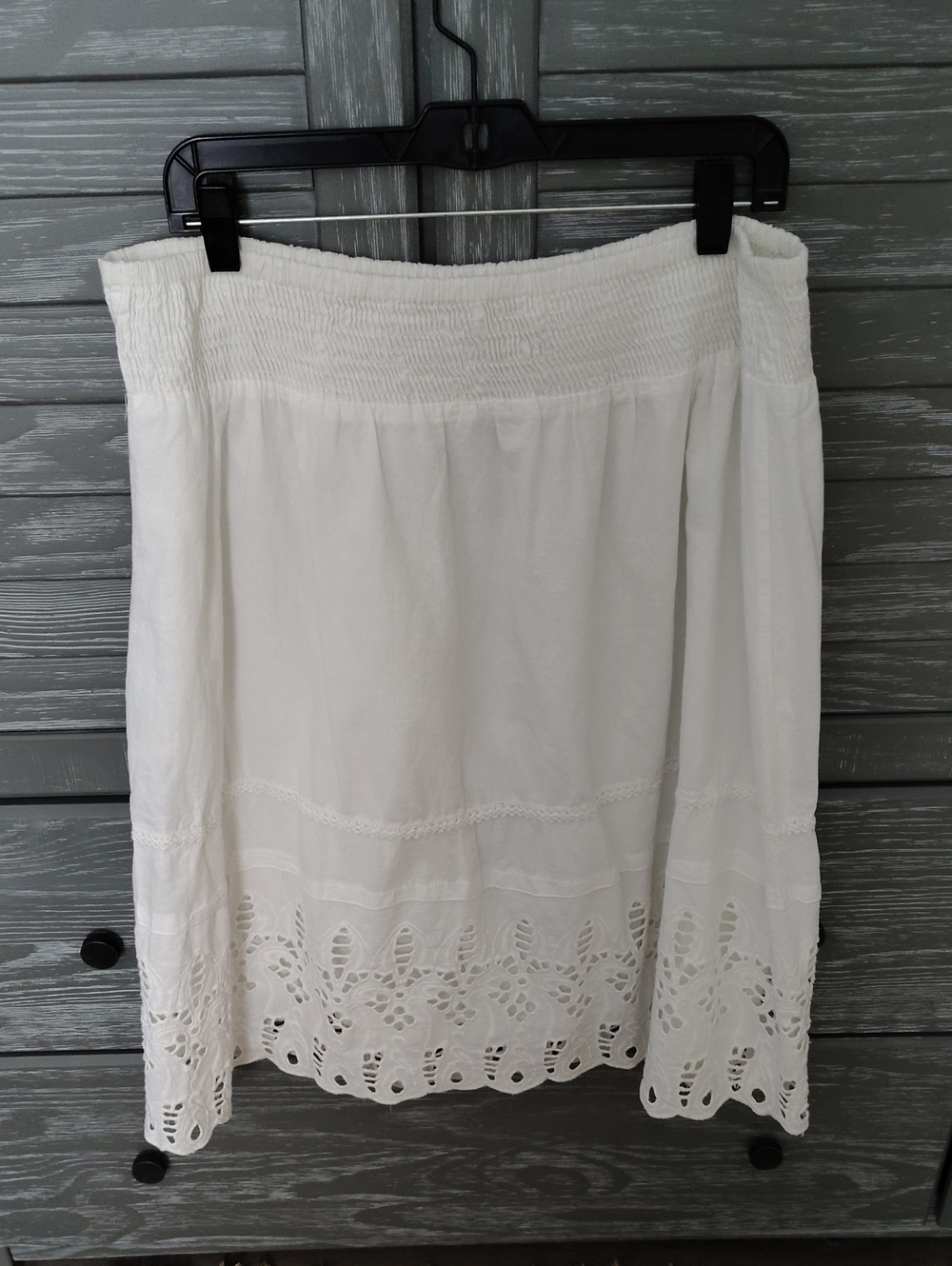 Studio West White Eyelet Tiered Midi Skirt with Scalloped Hem - Picture 4 of 7